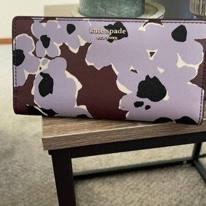 Like new Kate Spade Wallet